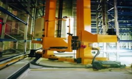 轉彎堆垛機